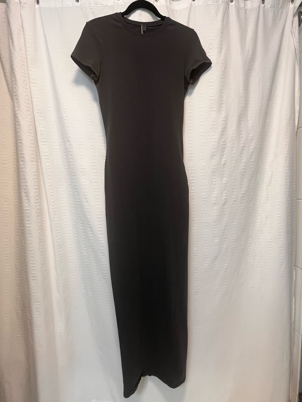 SKIMS New Vintage T-shirt Long Dress - Picture 2 of 5